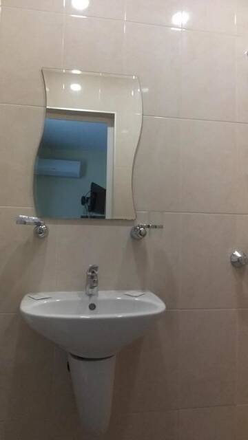 Фото номера Двухместный номер Делюкс с 1 кроватью Гостевой дом Guest Rooms Simona г. Opanets 7